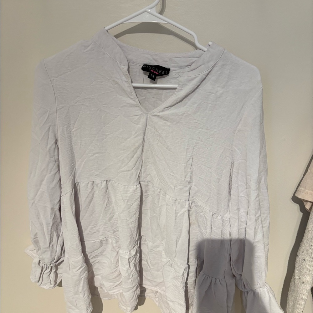 Discreet Women's Blouse